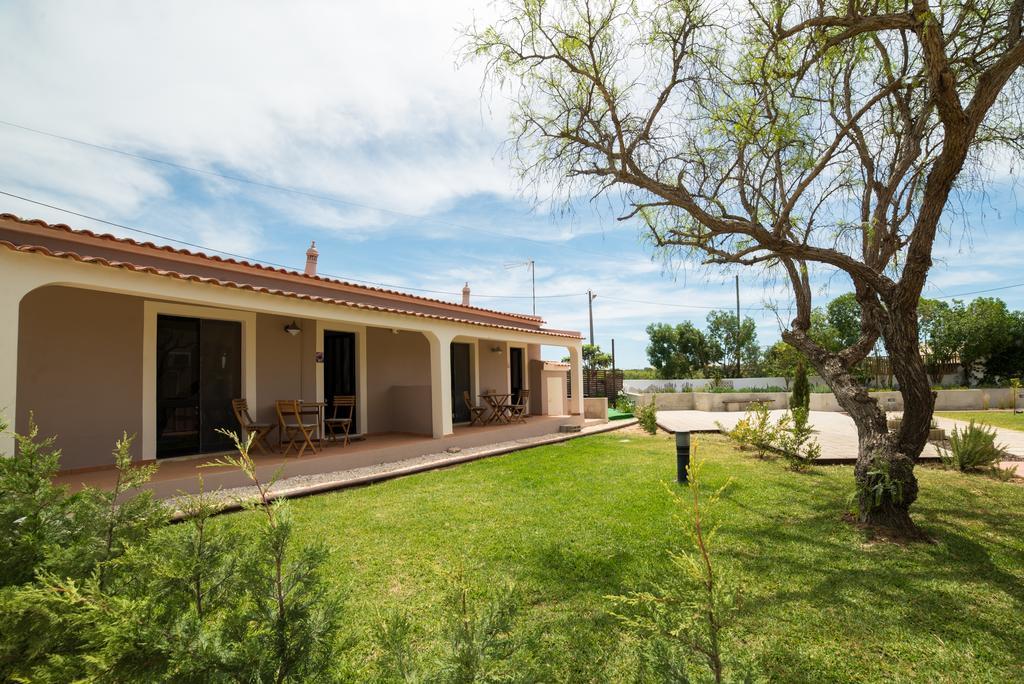 Отель Casa Rosa Montes Praia Da Luz Экстерьер фото
