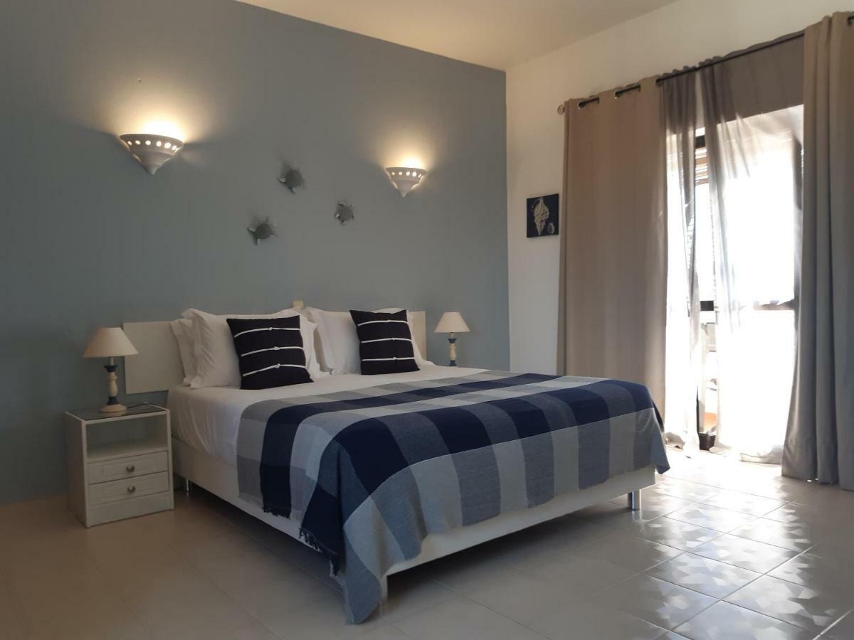 Отель Casa Rosa Montes Praia Da Luz Экстерьер фото